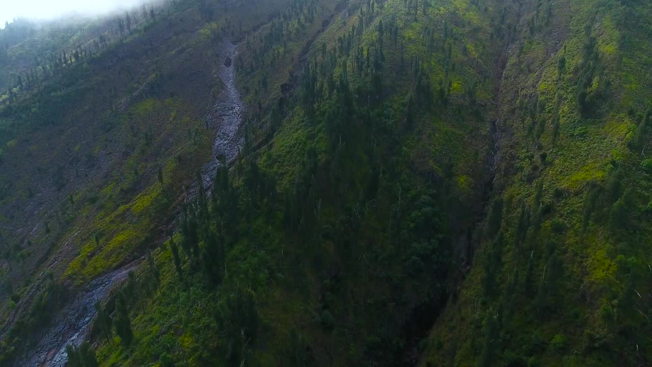 巴厘岛阿贡山鸟瞰图视频素材