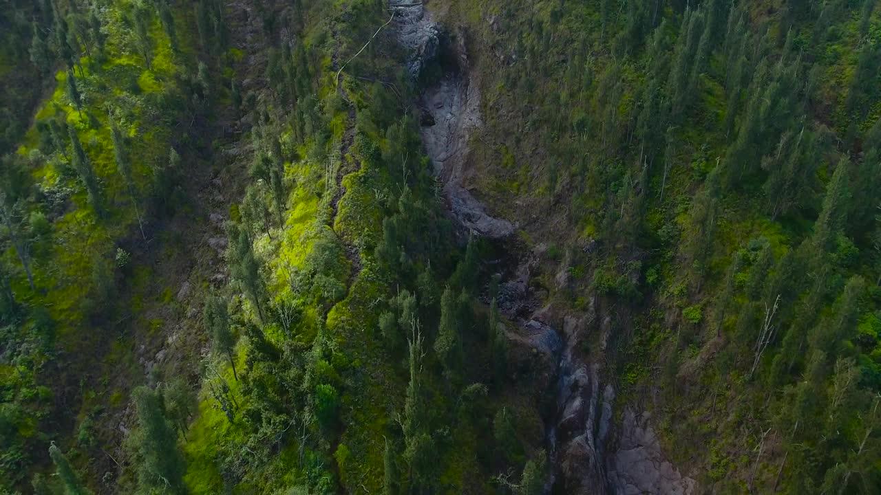 巴厘岛阿贡山鸟瞰图视频素材