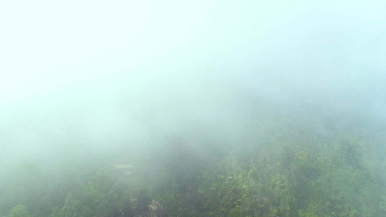 巴厘岛阿贡山鸟瞰图视频下载