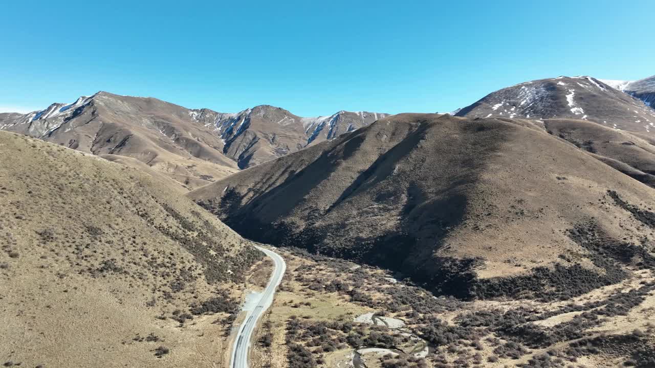 林迪斯高山山口鸟瞰图视频下载