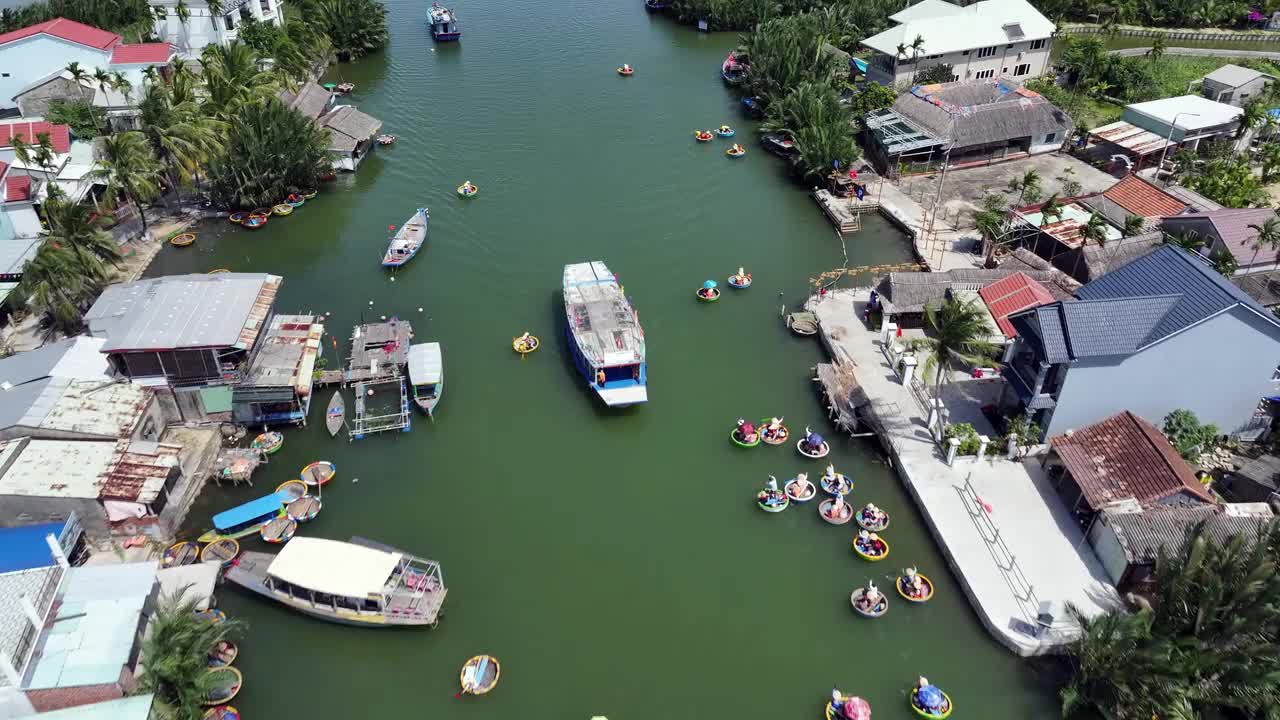 湾茂椰林鸟瞰图，湾茂椰林是会安古镇的著名景点视频素材