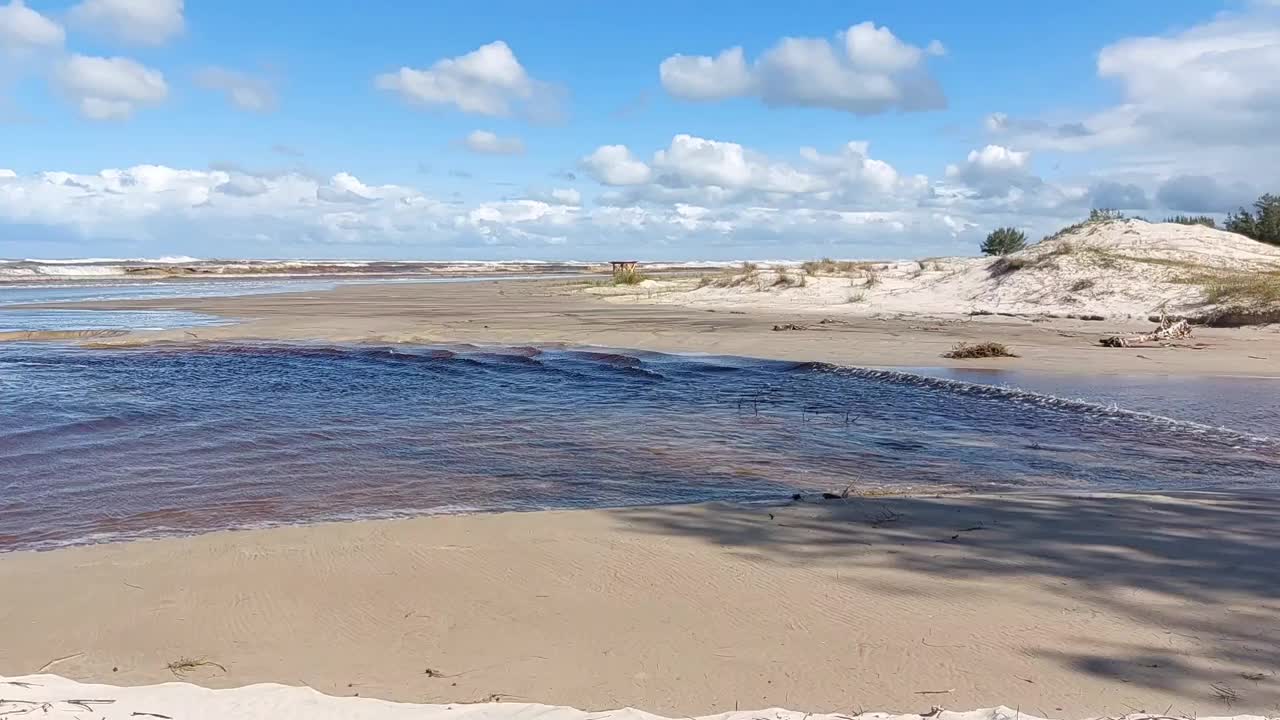 冬天大海的景色视频素材