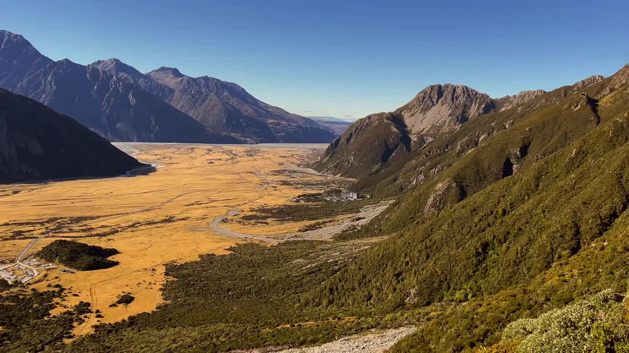 在奥拉基库克山国家公园的西利塔恩斯步道上欣赏到的山景视频下载