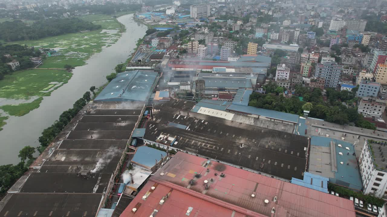 河滨工业区空气污染视频素材