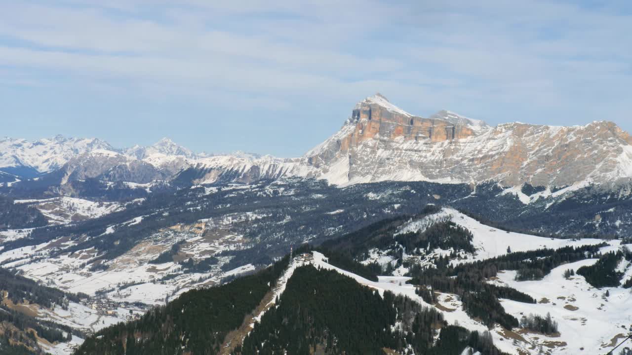 全景白云石山脉与雪，意大利阿尔卑斯山，意大利视频素材