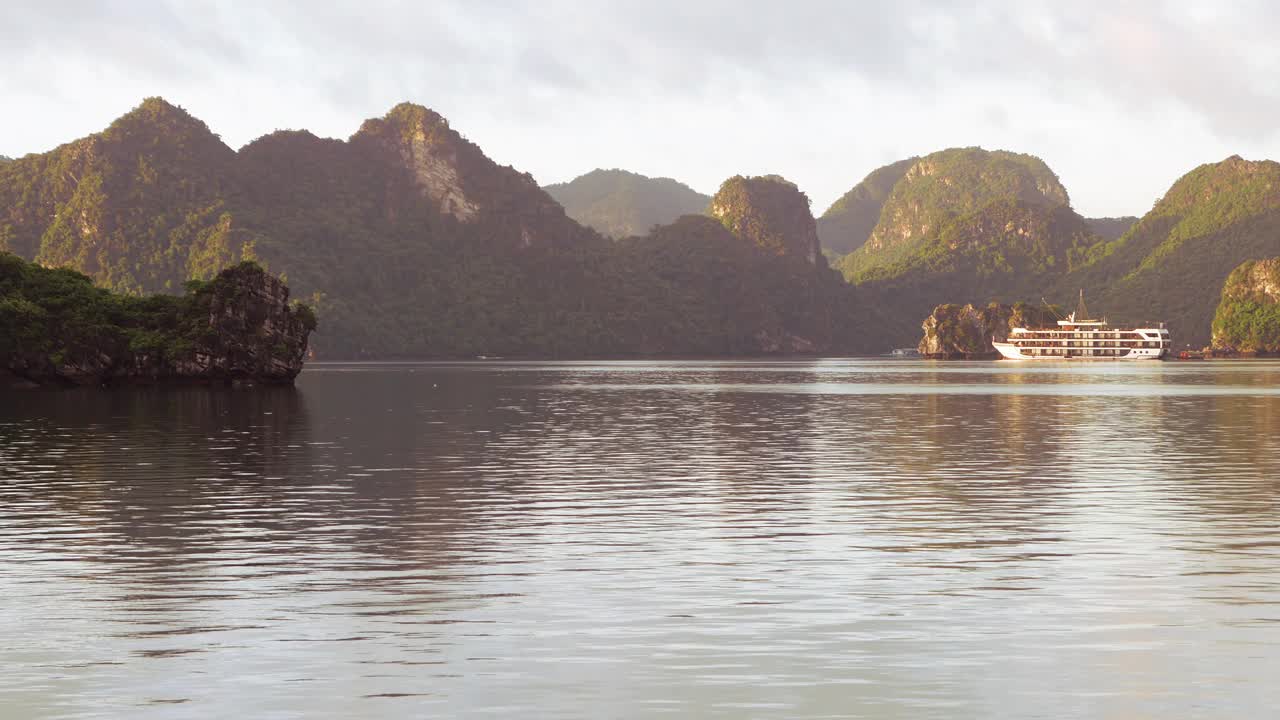 下龙湾，越南视频下载