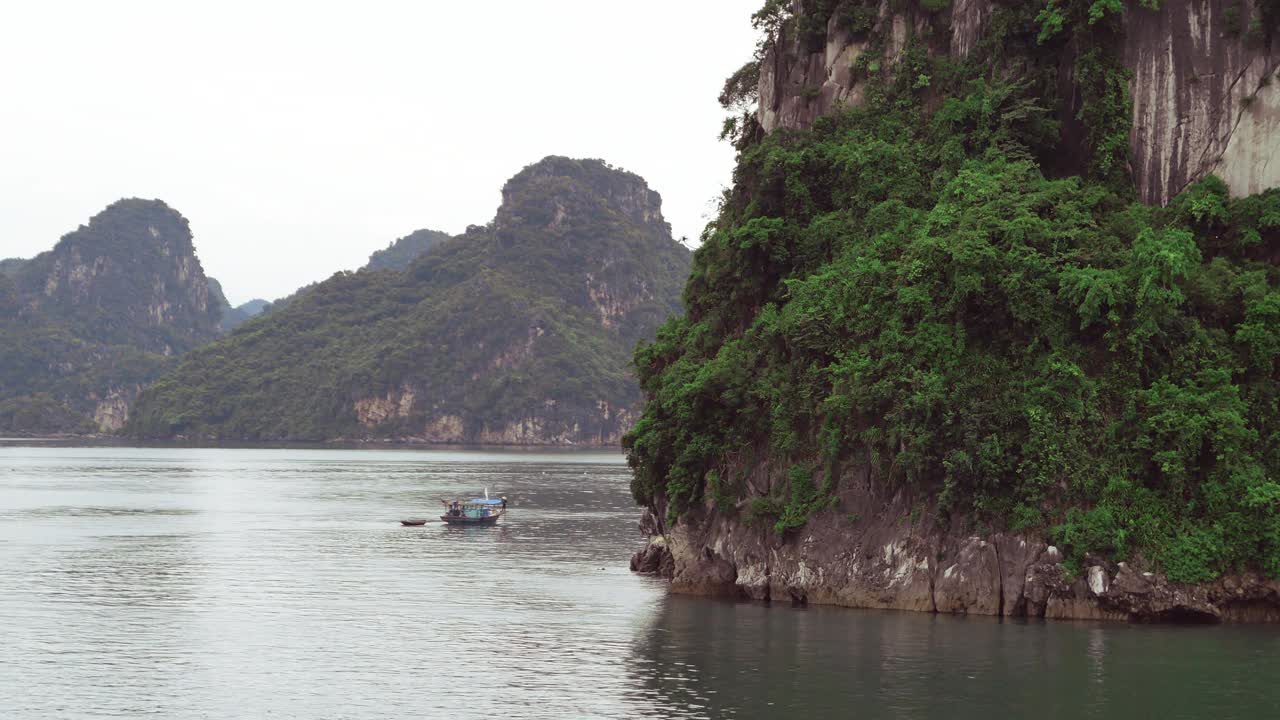 下龙湾，越南视频素材