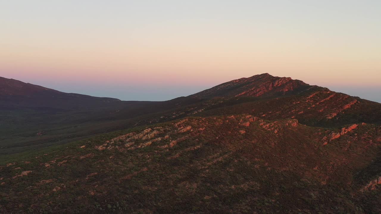 威尔佩纳庞德峡日出右峰视频素材