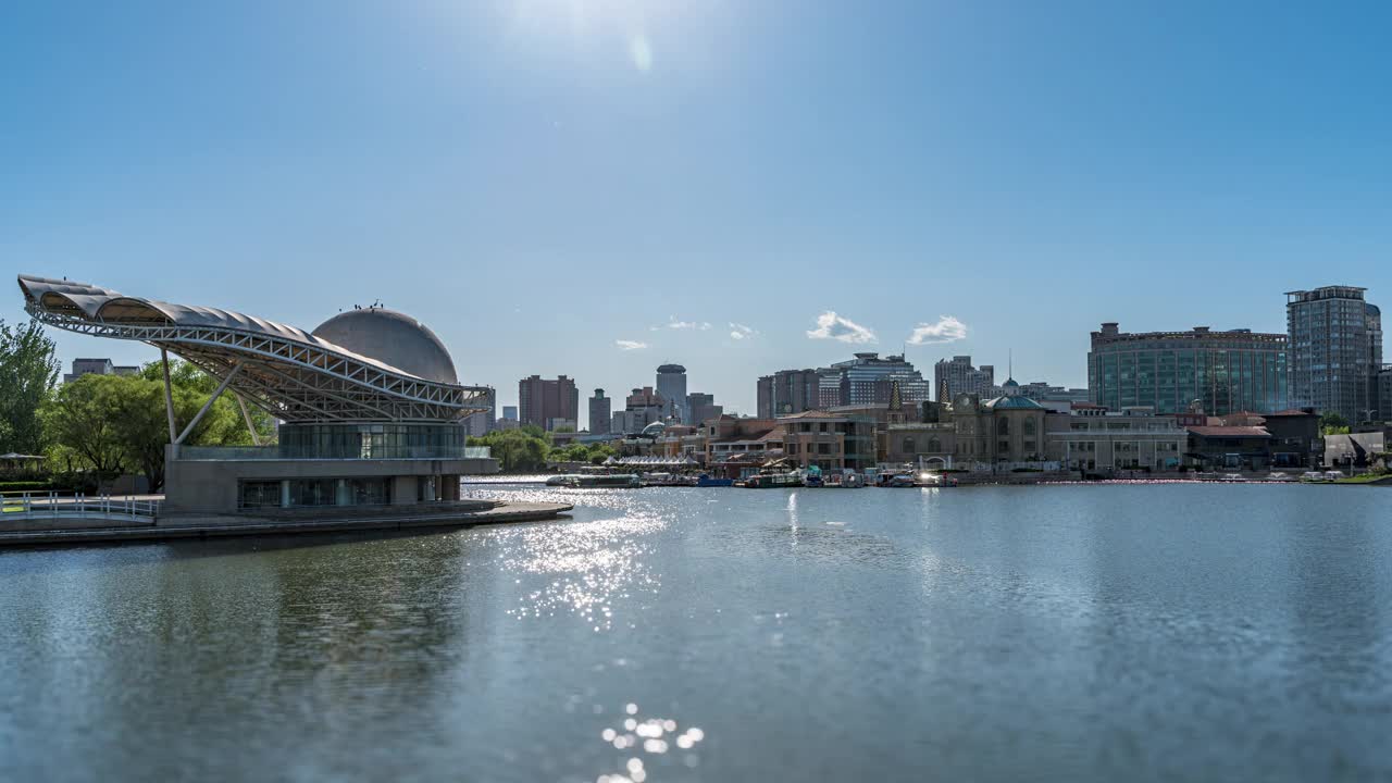 北京朝阳公园湖景城休闲生活城市开发视频素材