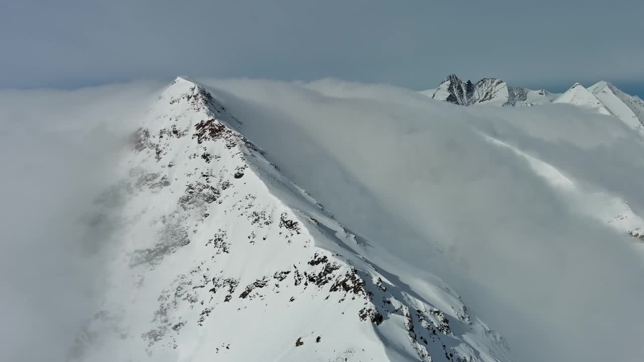 高山雪山景观视频素材