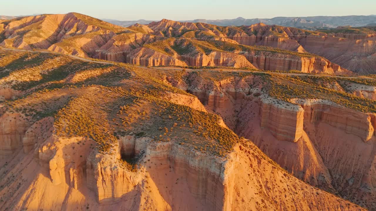 西班牙安达卢西亚的戈拉菲山区沙漠风景。视频素材