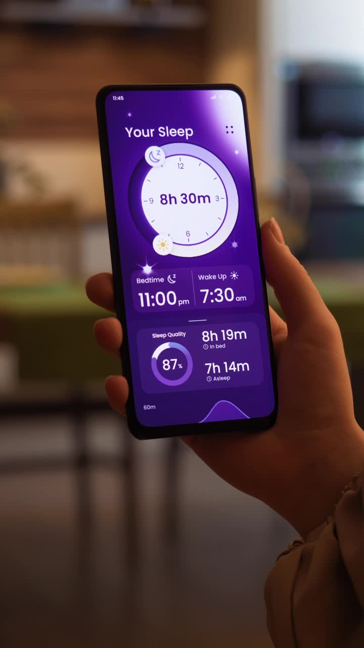 使用诊断应用程序，分析深度睡眠、浅睡眠和快速眼动睡眠数据，以确定其质量和数量。虚构的接口。视频素材
