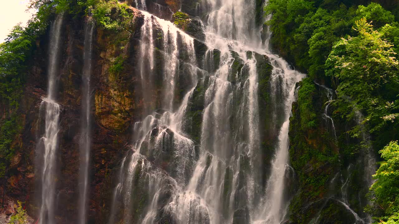 Yanyuan瀑布视频素材