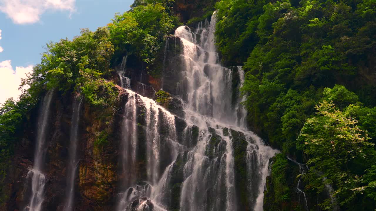 Yanyuan瀑布视频素材