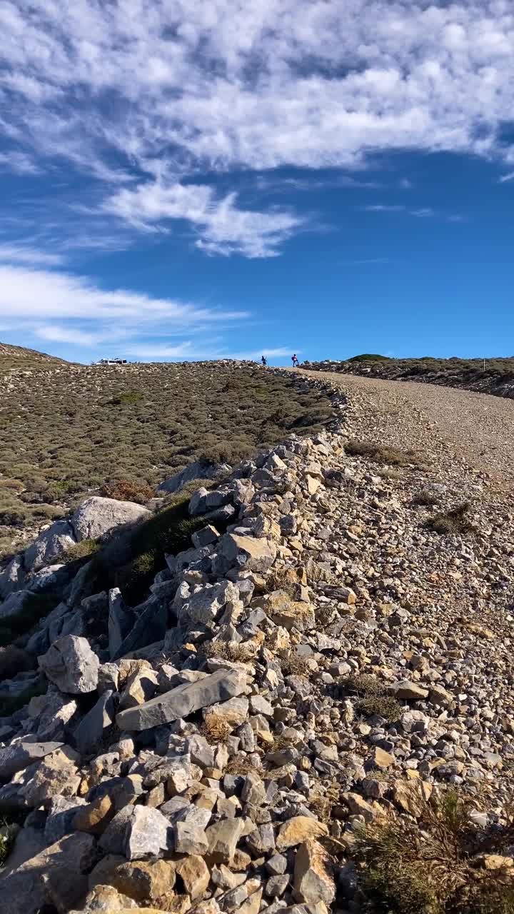 从小径到托雷西拉峰的全景视频素材