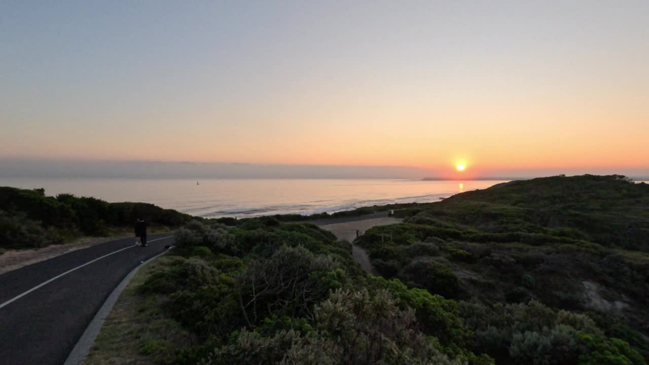 墨尔本沿海的日落视频素材