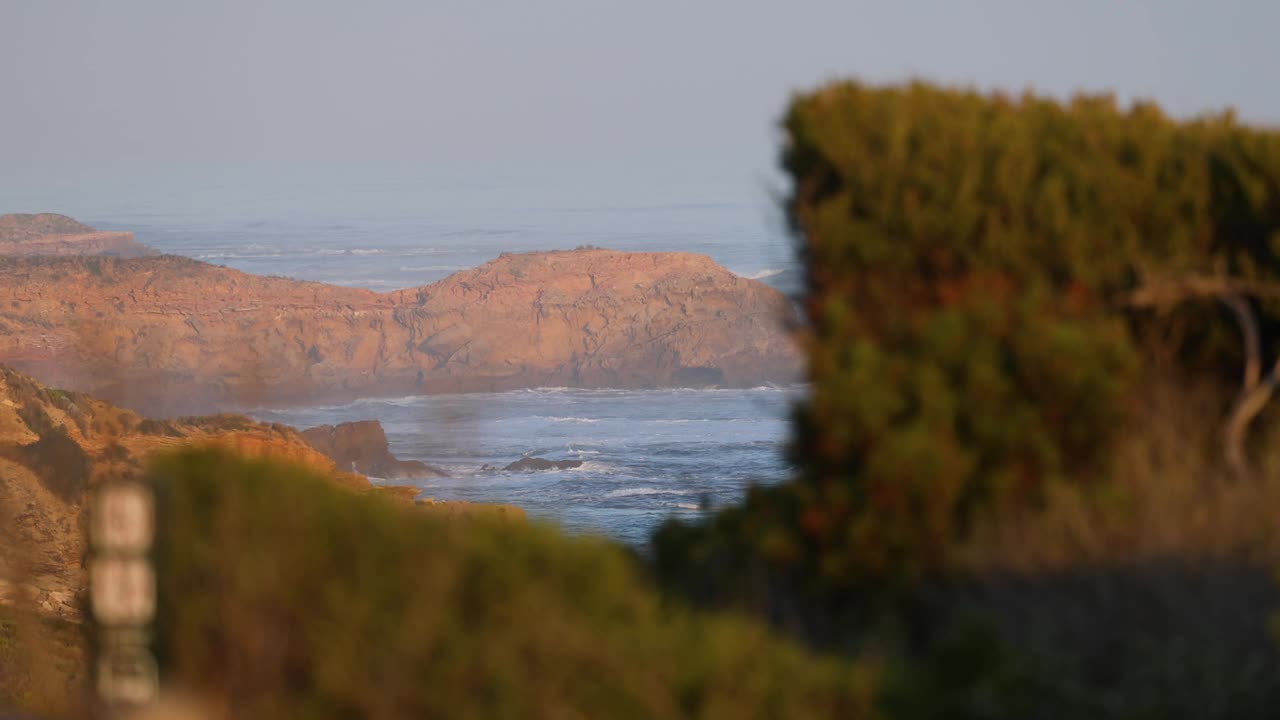 日落时的海岸美景视频素材