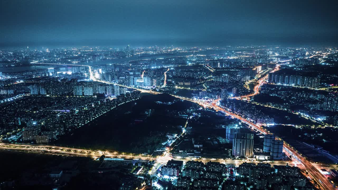 智能互联城市天际线。未来网络概念，城市科技视频素材