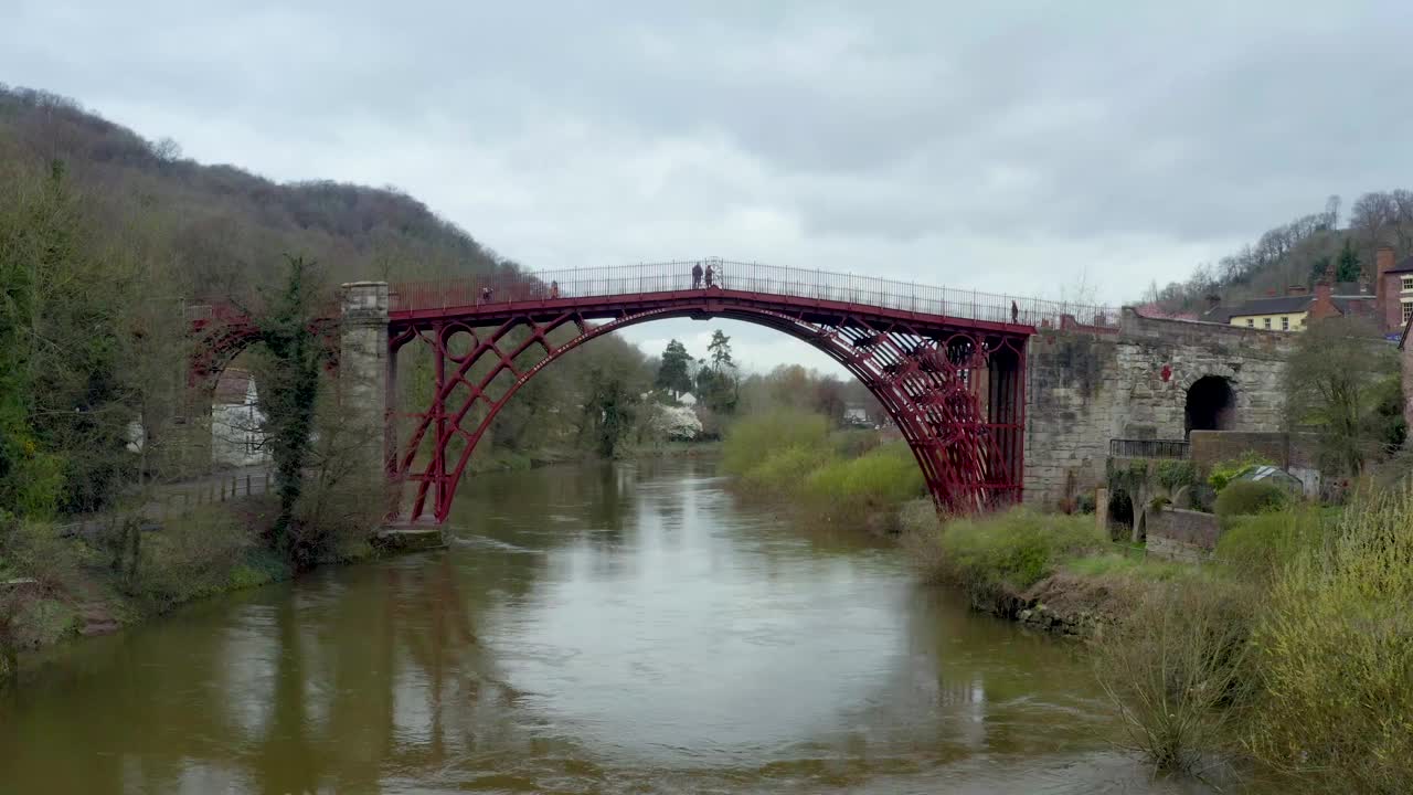 Ironbridge,萨罗普羊视频素材