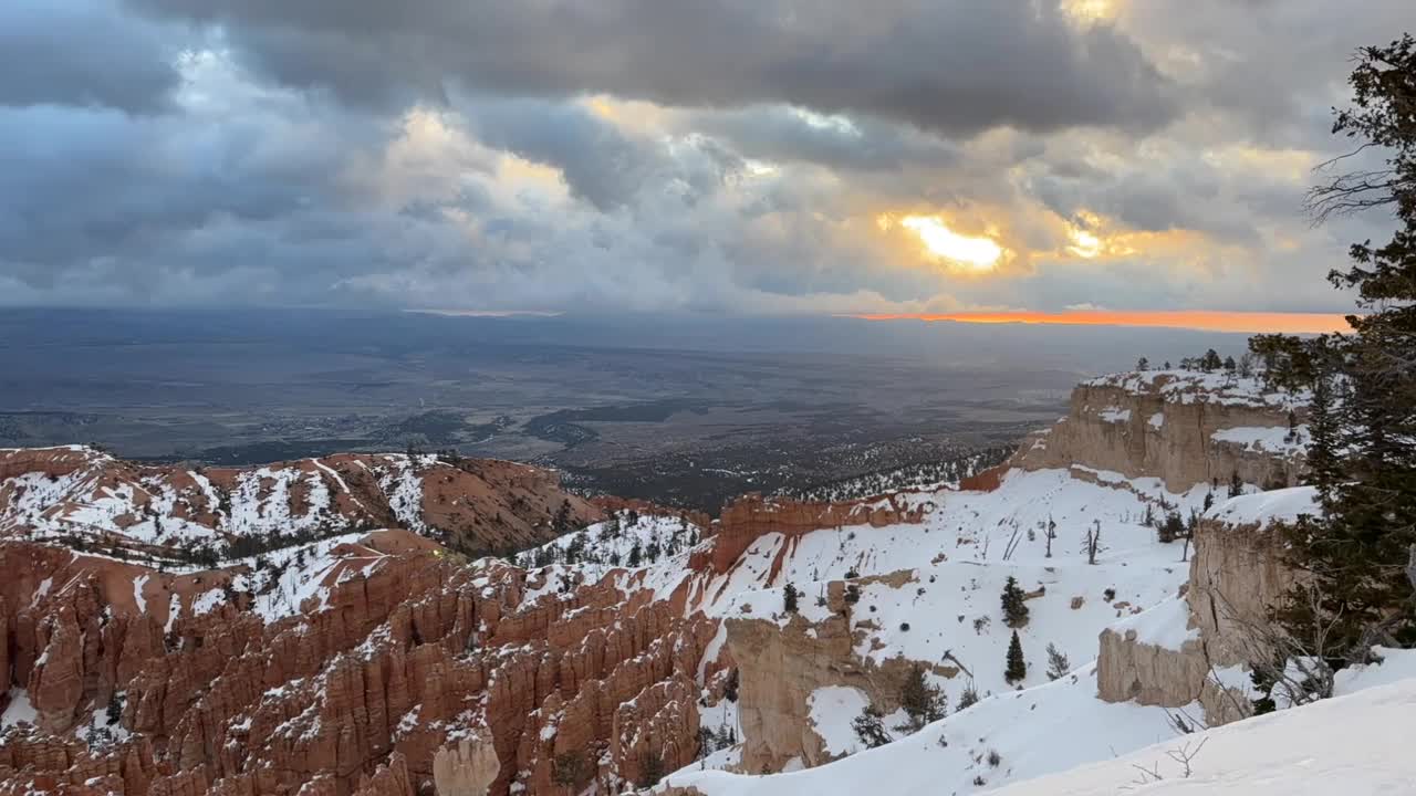 布莱斯峡谷国家公园冬季雪景视频素材