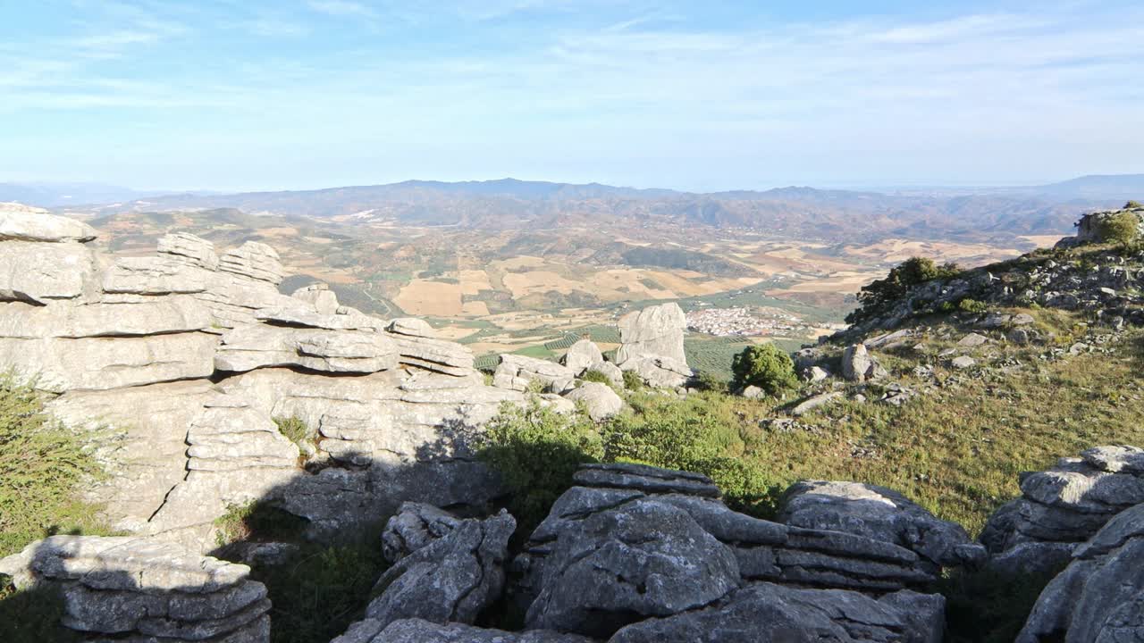 El Torcal de Antequera是位于西班牙安达卢西亚省Málaga的一个自然区域。视频下载