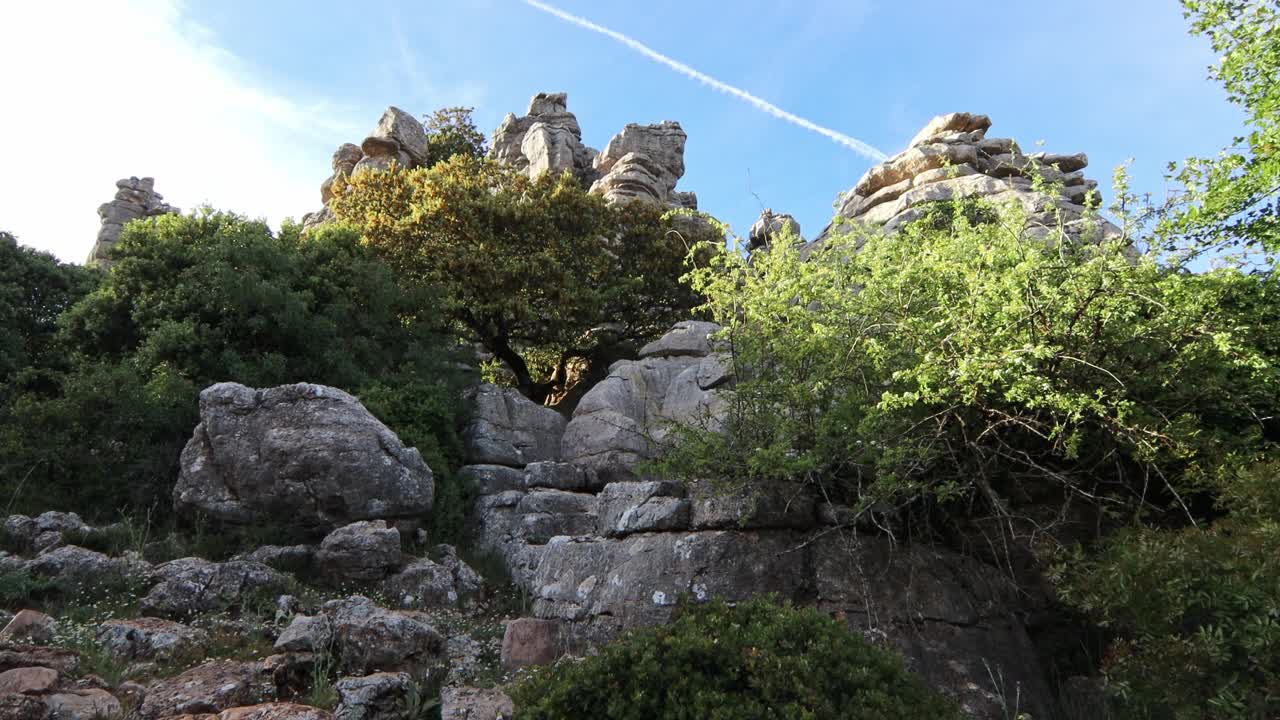 El Torcal de Antequera是位于西班牙安达卢西亚省Málaga的一个自然区域。视频下载