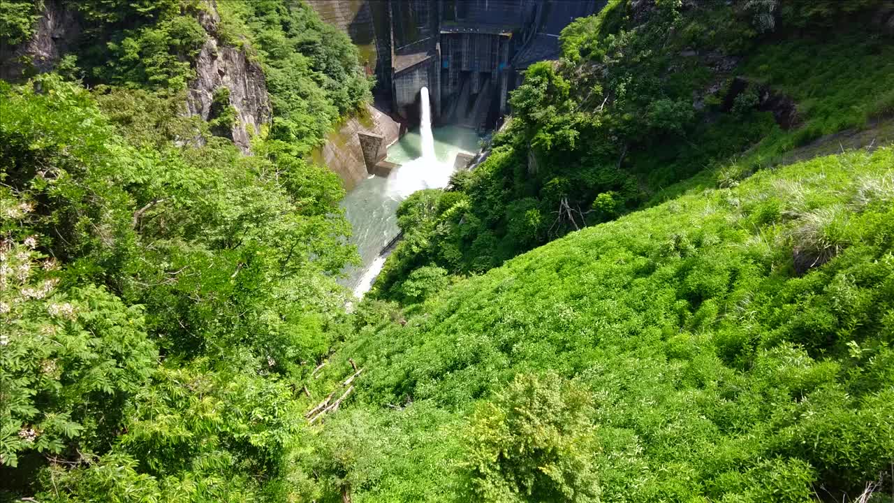 福寺坝，重力拱坝视频素材