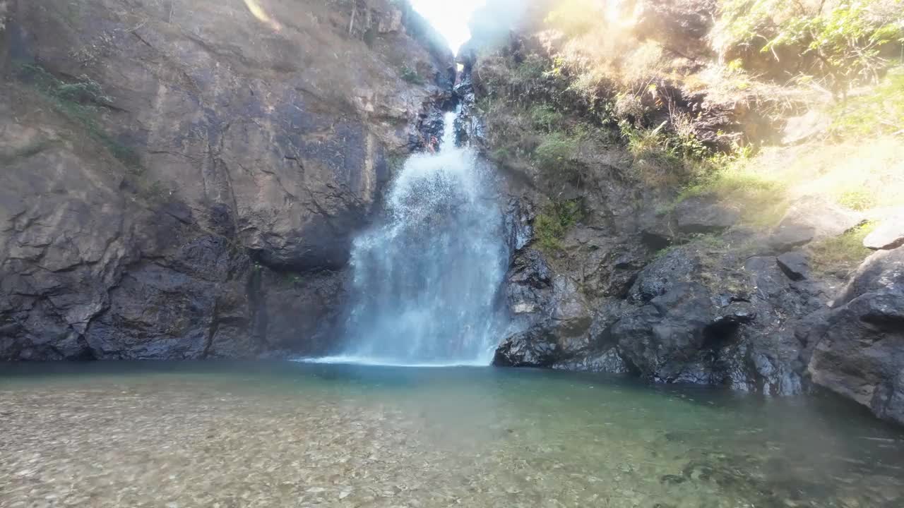 泰国北碧府Jokkradin瀑布视频素材