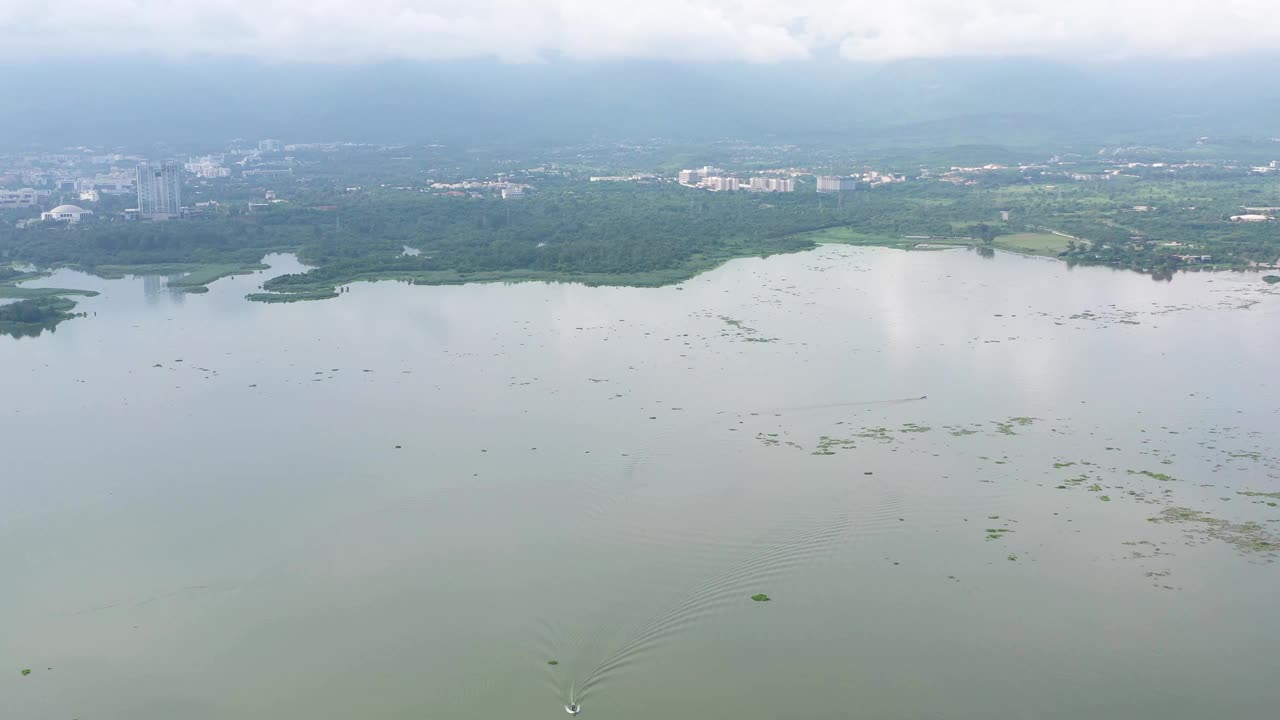 水力发电厂的排水。鸟瞰图视频素材