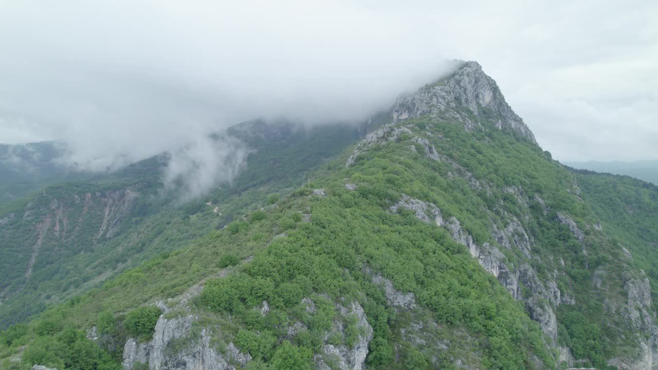 山景和村庄，无人机拍摄视频素材