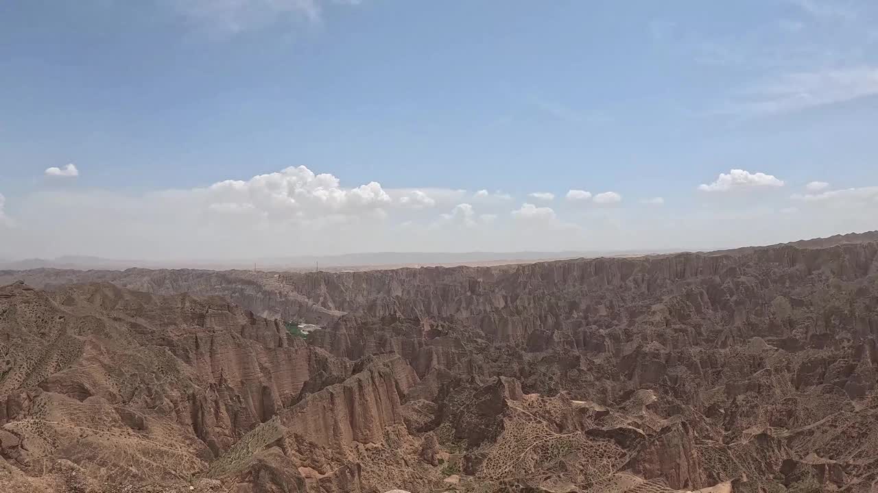 甘肃省黄河石林大峡谷全景视频下载