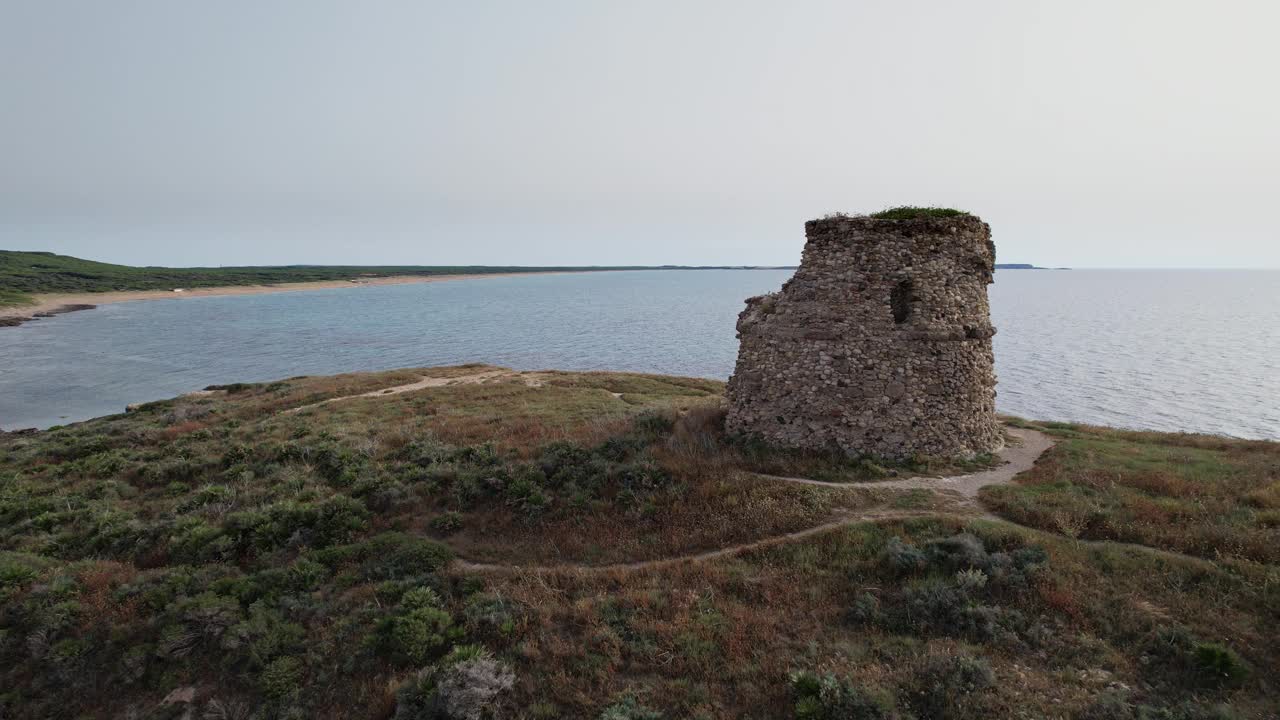 撒丁岛海岸塔视频素材