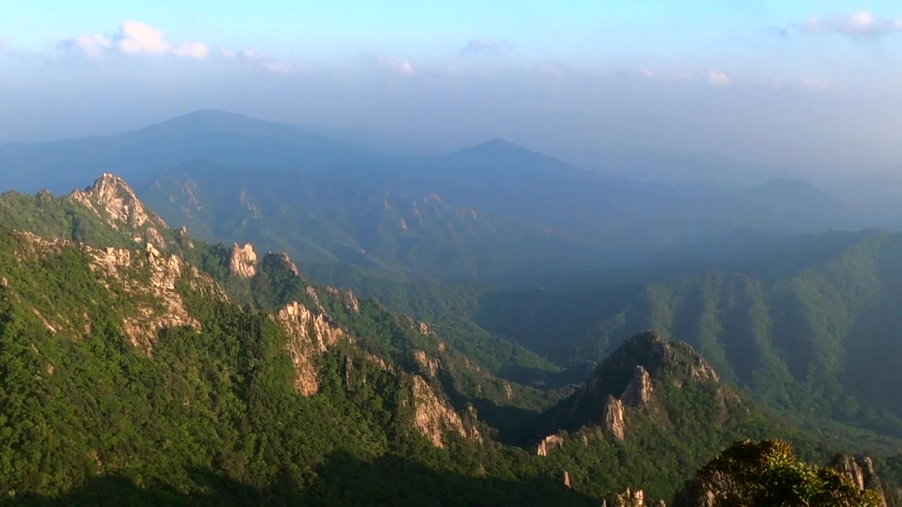 江原道、雪岳山、西丰陵山和自然风光/韩国视频素材