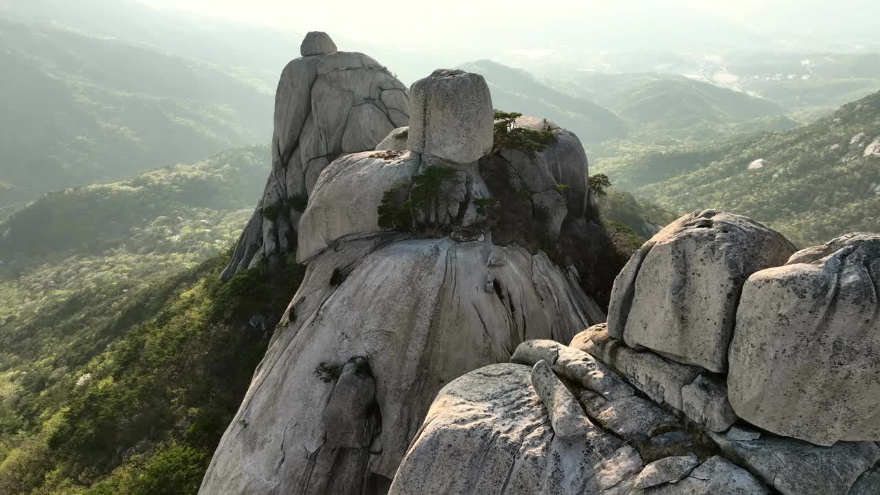 北汉山、五峰和自然风光/韩国视频素材