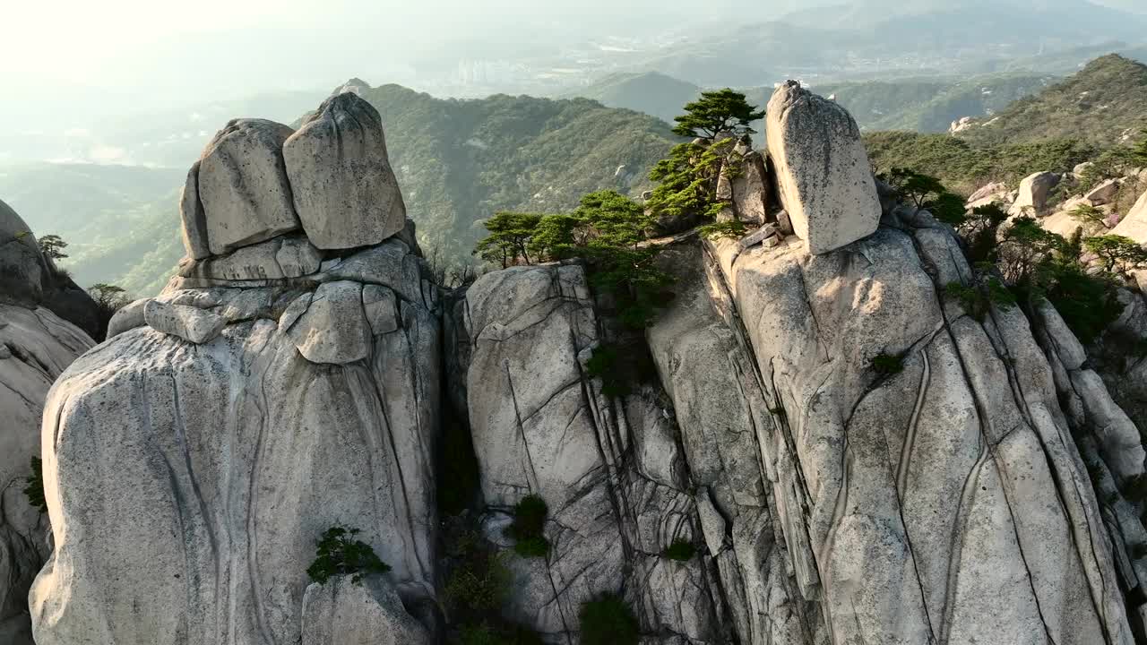 北汉山、五峰和自然风光/韩国视频素材