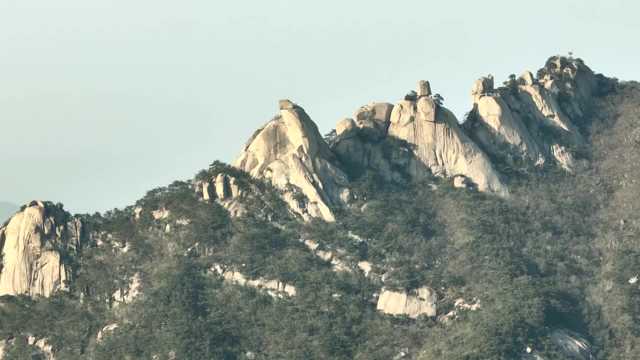 北汉山、五峰和自然风光/韩国视频素材