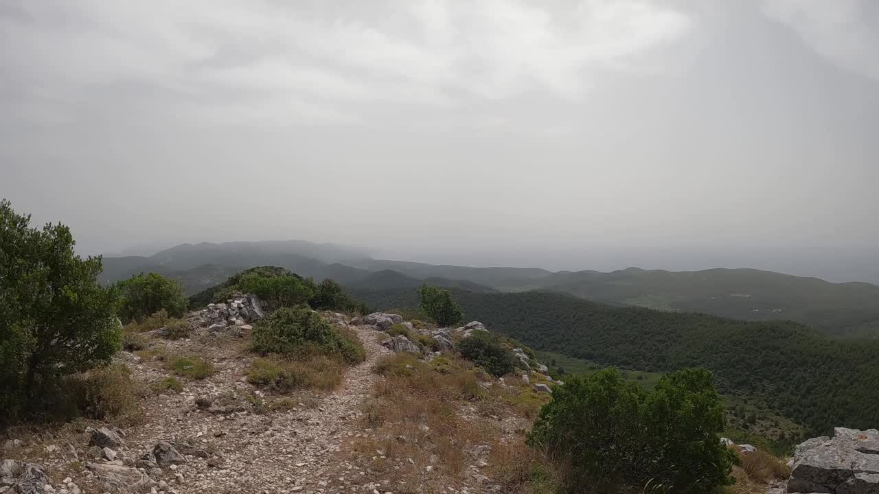 从山顶俯瞰视频素材