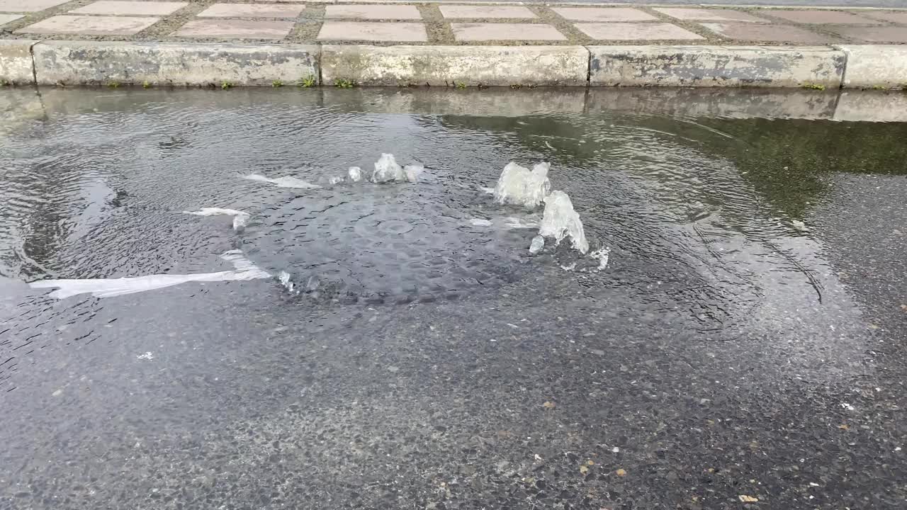 下水道堵塞。视频下载