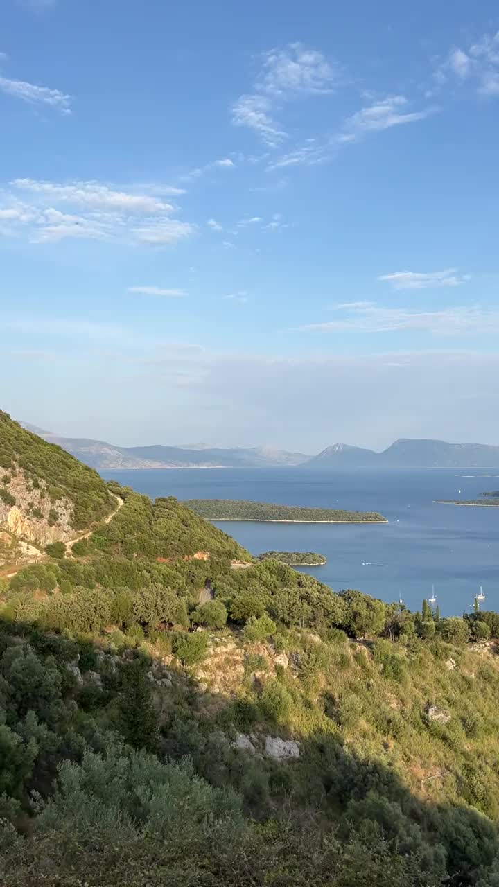 阳台，莱夫卡达岛的观点，希腊，爱奥尼亚海视频下载