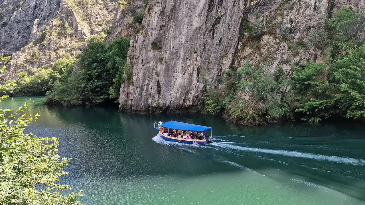 马卡绸峡谷视频下载