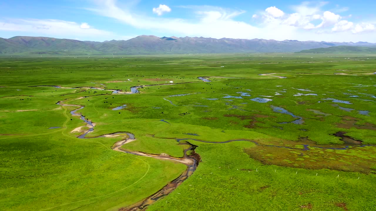 甘肃阿旺仓湿地自然景观航空摄影视频素材