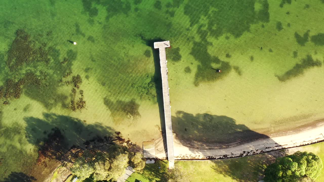 默里海滩湖的顶部向下视频下载