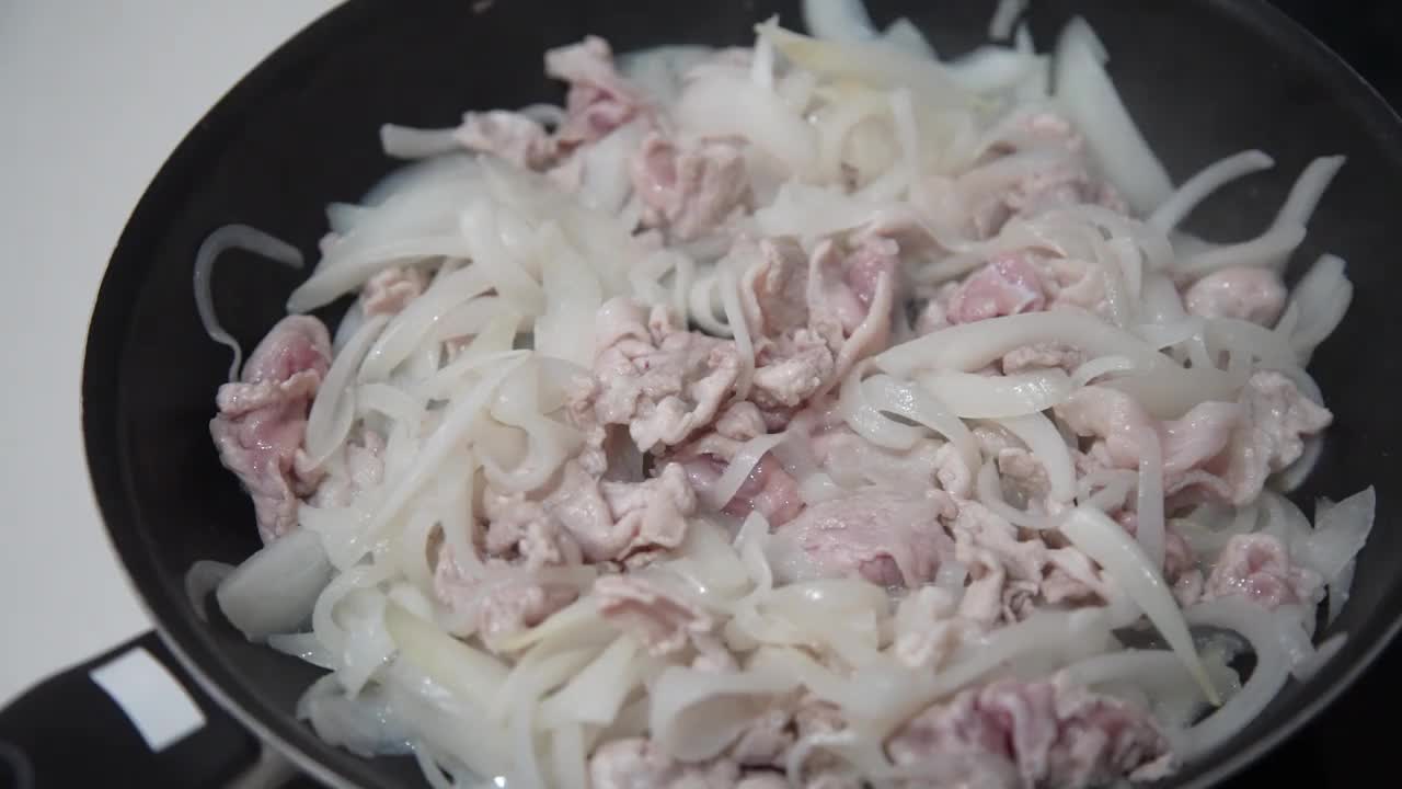 红烧肉和洋葱视频素材