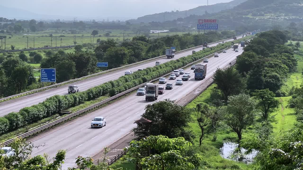 孟买-浦那高速公路视频下载