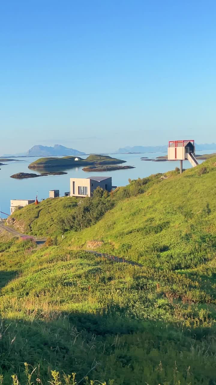 挪威北部风景优美的海岸景观。视频素材