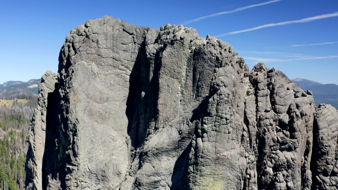 古老的火山核心被称为兔耳视频下载