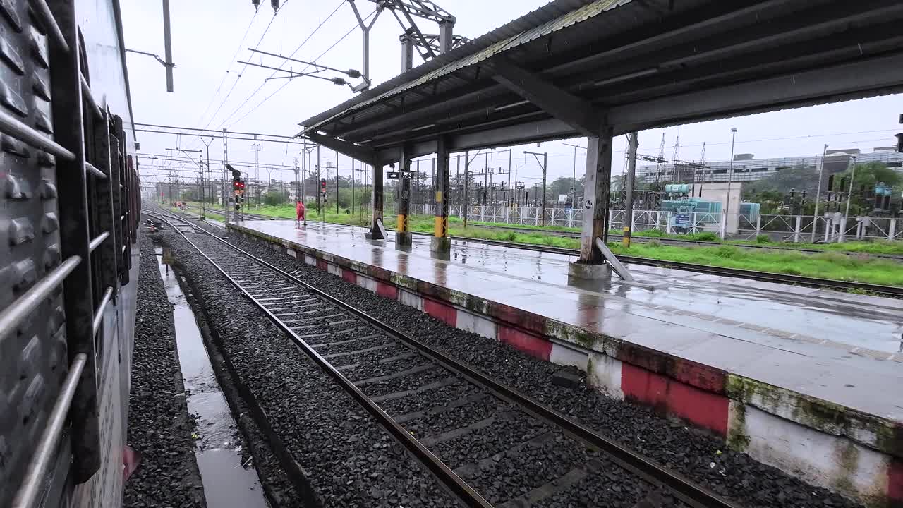 季风铁路旅行视频素材