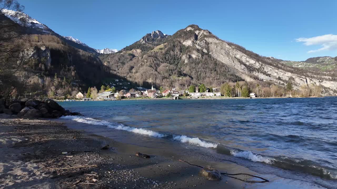 瑞士阿尔卑斯山脉峰顶靠瓦伦泽湖，是瑞士欧洲的自然景观视频素材