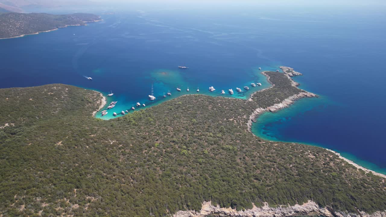 博德鲁姆海湾的乘船旅行和海上旅游。视频素材