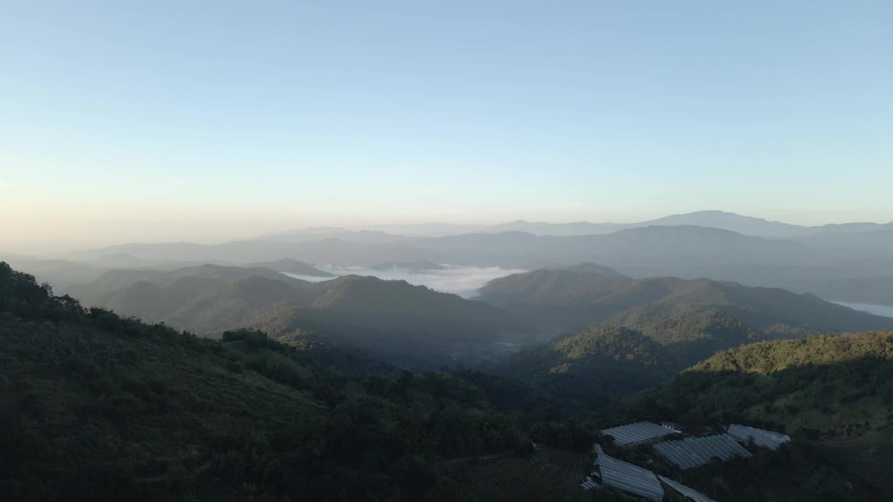 清迈省北部地区的鸟瞰图。视频素材